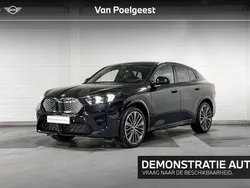 Zwart Gebruikt 2025 BMW iX2 M Sport SUV | € 62.756 (Eerlijke prijs)