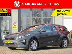 Grijs Gebruikt 2020 Kia Ceed Hatchback | € 15.750 (Iets duurder)