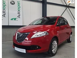Rood Gebruikt 2012 Lancia Ypsilon Hatchback | € 5.499 (Goede deal)