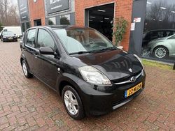 Zwart Gebruikt 2011 Subaru Justy Comfort Hatchback | € 1.900 (Eerlijke prijs)