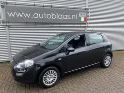 Zwart Gebruikt 2018 Fiat Punto Lounge Hatchback | € 8.950 (Eerlijke prijs)