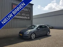 Grijs, metallic lak Gebruikt 2018 Audi A3 Sportback Sport Hatchback | € 25.950 (Duur)