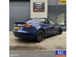 Blauw Gebruikt 2022 Tesla Model 3 Standard Range Sedan | € 28.999 (Eerlijke prijs)