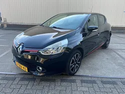 Zwart Gebruikt 2014 Renault Clio IV Dynamique Hatchback | € 5.299 (Eerlijke prijs)