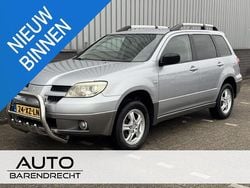 Grijs Gebruikt 2007 Mitsubishi Outlander Invite+ SUV | € 3.495 (Eerlijke prijs)