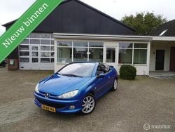 Blauw Gebruikt 2005 Peugeot 206 CC Griffe Cabriolet | € 2.995 (Iets duurder)