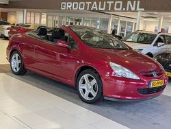 Rood (metallic) Gebruikt 2004 Peugeot 307 CC Cabriolet | € 1.244 (Super prijs)