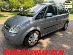 Grijs Gebruikt 2005 Opel Meriva MPV | € 999 (Goede deal)