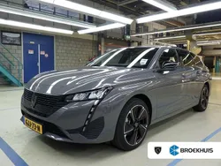 Grijs Gebruikt 2024 Peugeot e-308 SW Style Stationwagen | € 26.400 (Goede deal)