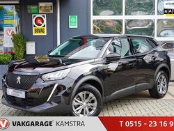 Zwart, metallic lak Gebruikt 2020 Peugeot 2008 Active SUV | € 13.450 (Eerlijke prijs)