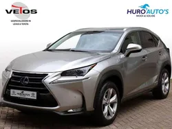 Grijs Gebruikt 2015 Lexus NX300h President Line SUV | € 28.400 (Goede deal)
