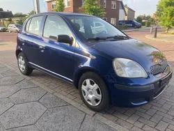 Blauw Gebruikt 2004 Toyota Yaris Hatchback | € 1.950 (Goede deal)