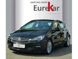 Zwart Gebruikt 2018 Opel Astra Edition Sedan | € 15.990 (Eerlijke prijs)