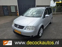 Grijs, metallic lak Gebruikt 2006 VW Touran Trendline MPV | € 2.640 (Eerlijke prijs)