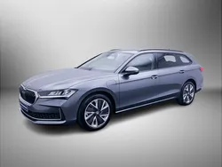 Grijs Nieuw 2025 Skoda Superb Business Line Stationwagen | € 49.029 (Goede deal)