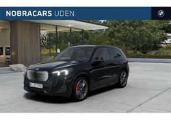 Zwart Nieuw 2025 BMW iX1 Comfort Edition SUV | € 66.594 (Duur)