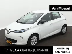 Blanc glacier 369 Gebruikt 2019 Renault Zoe Life Hatchback | € 9.430 (Eerlijke prijs)