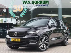 Zwart, metallic lak Gebruikt 2021 Volvo XC40 R-Design SUV | € 26.950 (Super prijs)