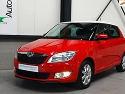 Rood Gebruikt 2013 Skoda Fabia Hatchback | € 4.999