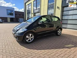 Zwart Gebruikt 2006 Mercedes A170 Avantgarde MPV | € 750 (Super prijs)