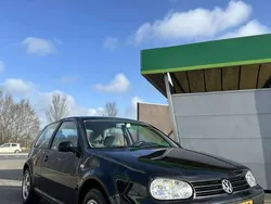 Zwart Gebruikt 1999 VW Golf IV Trendline Hatchback | € 1.250 (Goede deal)
