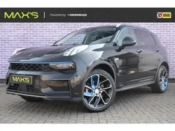 Zwart, metallic lak Gebruikt 2022 Lynk & Co 01 SUV | € 25.399 (Eerlijke prijs)