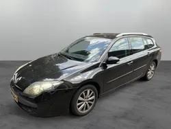 Zwart Gebruikt 2010 Renault Laguna III Stationwagen | € 2.450 (Super prijs)