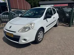 Wit Gebruikt 2009 Renault Clio II Hatchback | € 1.150 (Super prijs)