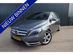 Grijs Gebruikt 2012 Mercedes B180 Ambition MPV | € 12.750 (Eerlijke prijs)