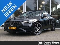Zwart Gebruikt 2024 Mercedes CLA250e AMG line Sedan | € 41.995 (Iets duurder)