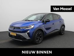 Ironblauw met dak in sterzwart Gebruikt 2024 Renault Captur Esprit Alpine SUV | € 31.440 (Duur)