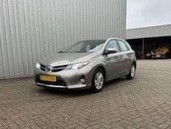 Brons Gebruikt 2014 Toyota Auris MPV | € 9.150 (Super prijs)