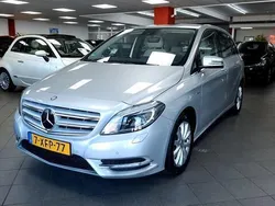 Zilver Gebruikt 2012 Mercedes B200 Ambition MPV | € 11.950 (Goede deal)