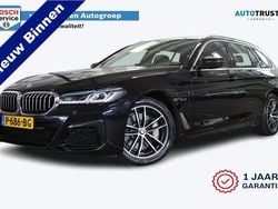 Zwart Gebruikt 2022 BMW 520 M Sport Stationwagen | € 33.450 (Super prijs)