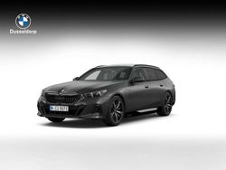Grijs Nieuw 2025 BMW 530e M Sport Stationwagen | € 88.854 (Eerlijke prijs)