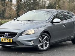 Grijs Gebruikt 2014 Volvo V40 R-Design Hatchback | € 5.699 (Goede deal)