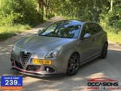 Grijs Gebruikt 2016 Alfa Romeo Giulietta Sprint Hatchback | € 13.995 (Iets duurder)