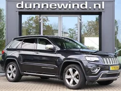Zwart, metallic lak Gebruikt 2014 Jeep Grand Cherokee Overland SUV | € 27.950