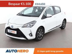 Wit Gebruikt 2018 Toyota Yaris Hybrid Team Hatchback | € 13.749 (Goede deal)