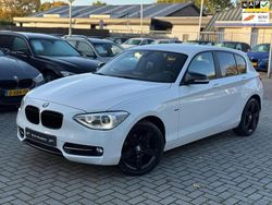 Wit Gebruikt 2013 BMW 116 Sport Line Hatchback | € 9.950 (Eerlijke prijs)