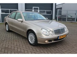 Creme Gebruikt 2004 Mercedes E280 Elegance Sedan | € 7.950 (Iets duurder)