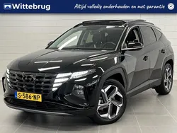 Zwart, metallic lak Gebruikt 2023 Hyundai Tucson Premium SUV | € 36.925 (Eerlijke prijs)