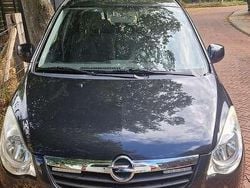Zwart Gebruikt 2009 Opel Agila Enjoy Stationwagen | € 4.150 (Eerlijke prijs)