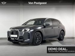 Bmw individual frozen deep grey metallic (donker grijs metallic) Gebruikt 2025 BMW iX Comfort Edition SUV | € 109.900