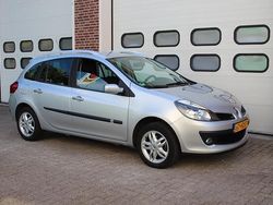 Grijs Gebruikt 2008 Renault Clio GrandTour Dynamique Stationwagen | € 3.495 (Eerlijke prijs)