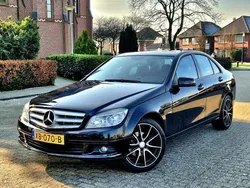 Zwart Gebruikt 2010 Mercedes C180 Sedan | € 6.950 (Goede deal)