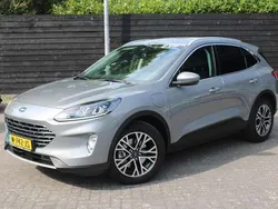 Grijs, metallic lak Gebruikt 2020 Ford Kuga Titanium SUV | € 22.995 (Goede deal)