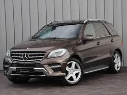 Bruin, metallic lak Gebruikt 2013 Mercedes ML350 AMG SUV | € 19.950 (Goede deal)