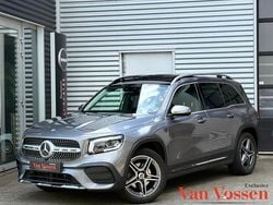 Grijs Gebruikt 2022 Mercedes GLB180 AMG line SUV | € 43.950 (Eerlijke prijs)