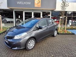 Grijs Gebruikt 2012 Toyota Yaris Comfort Hatchback | € 8.450 (Eerlijke prijs)